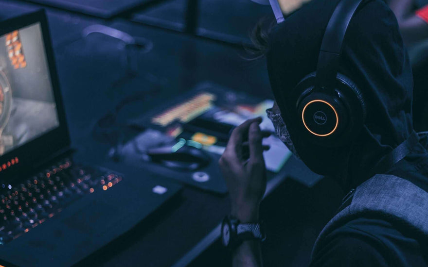 gamer setup with XL gel chair cushion highlighting comfort and ergonomic seating